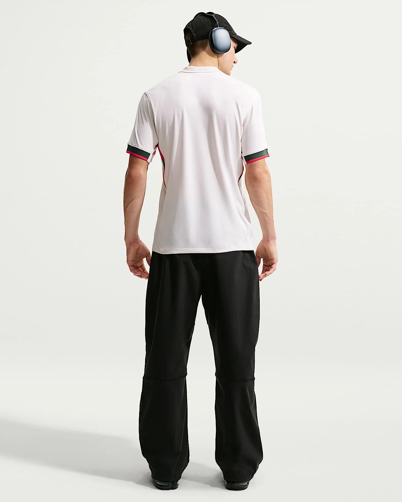 chelsea-away-2025-26-alt.webp