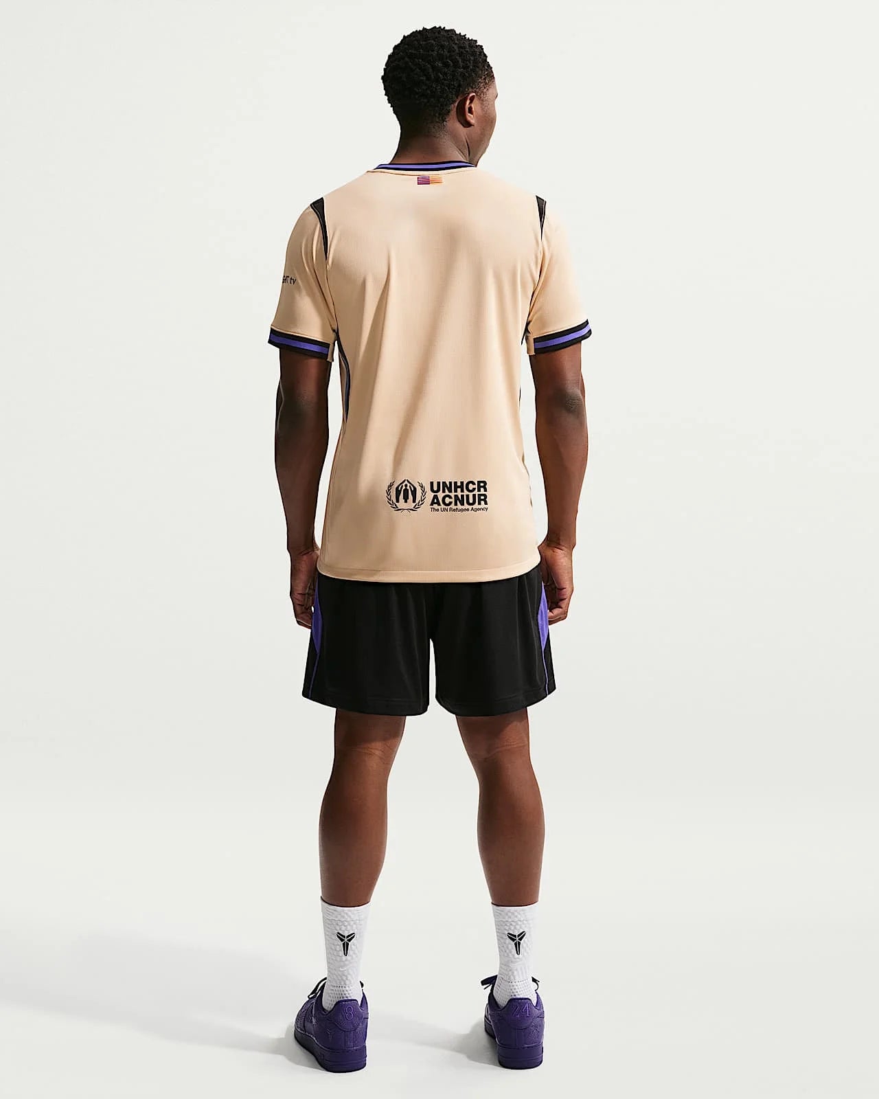 fc-barcelona-away-2025-26-alt.webp