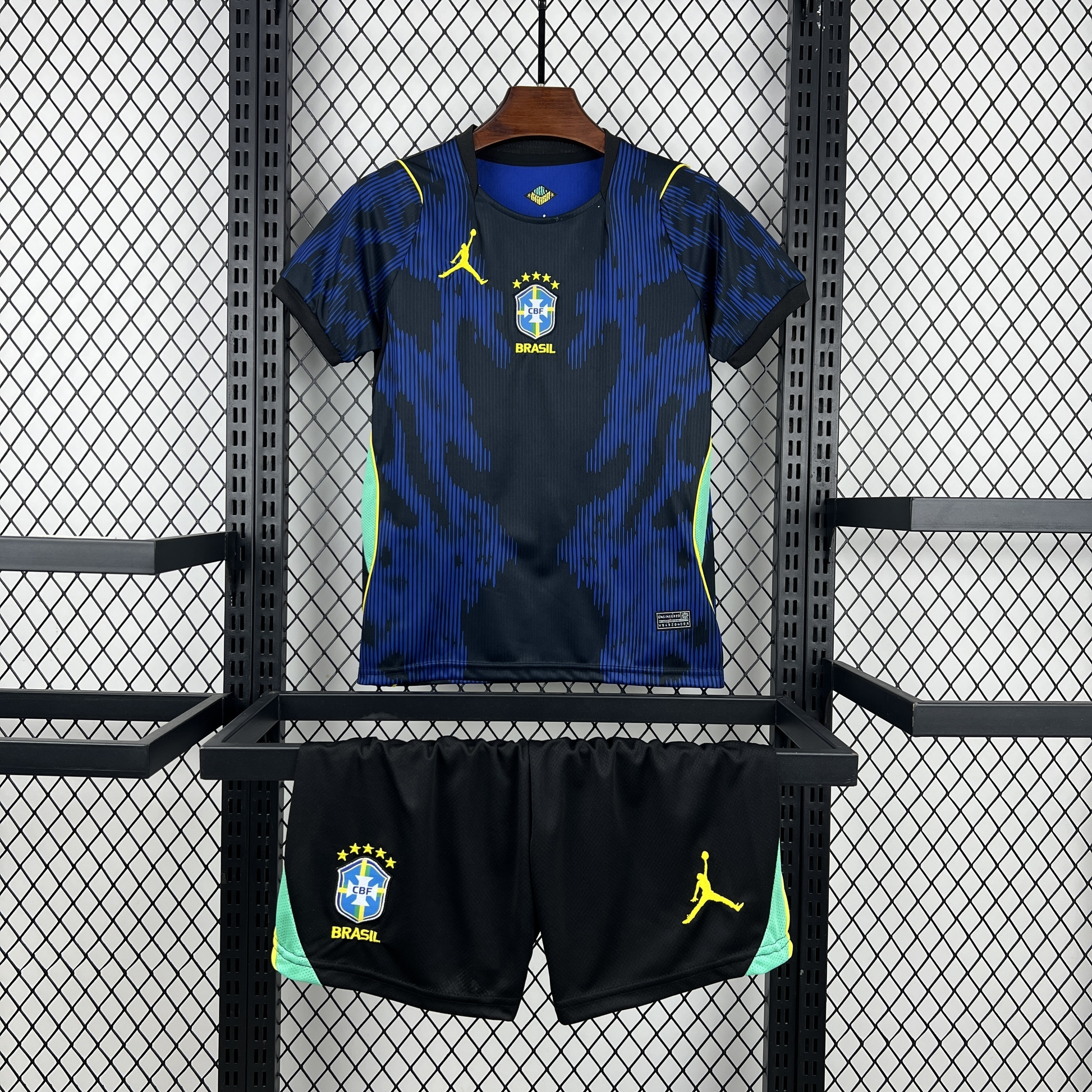 Maillot Brésil + Short pour enfants 2026/2027 Coupe du Monde — Maillot de football