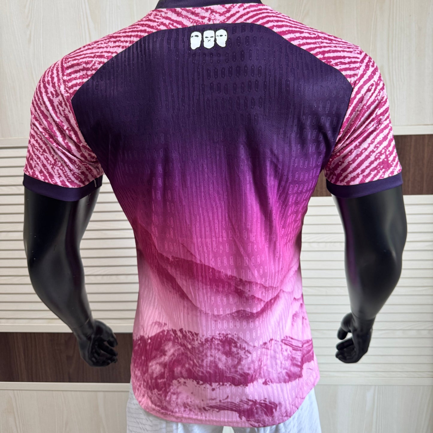 Maillot Omerta 47 Version Player 2026 Mauve — Maillot de football