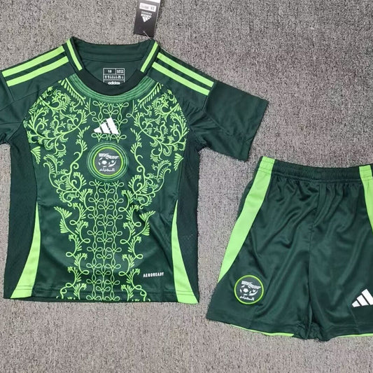 Maillot Algérie 2025 Extérieur + Shorts (ENFANTS) — Maillot de football