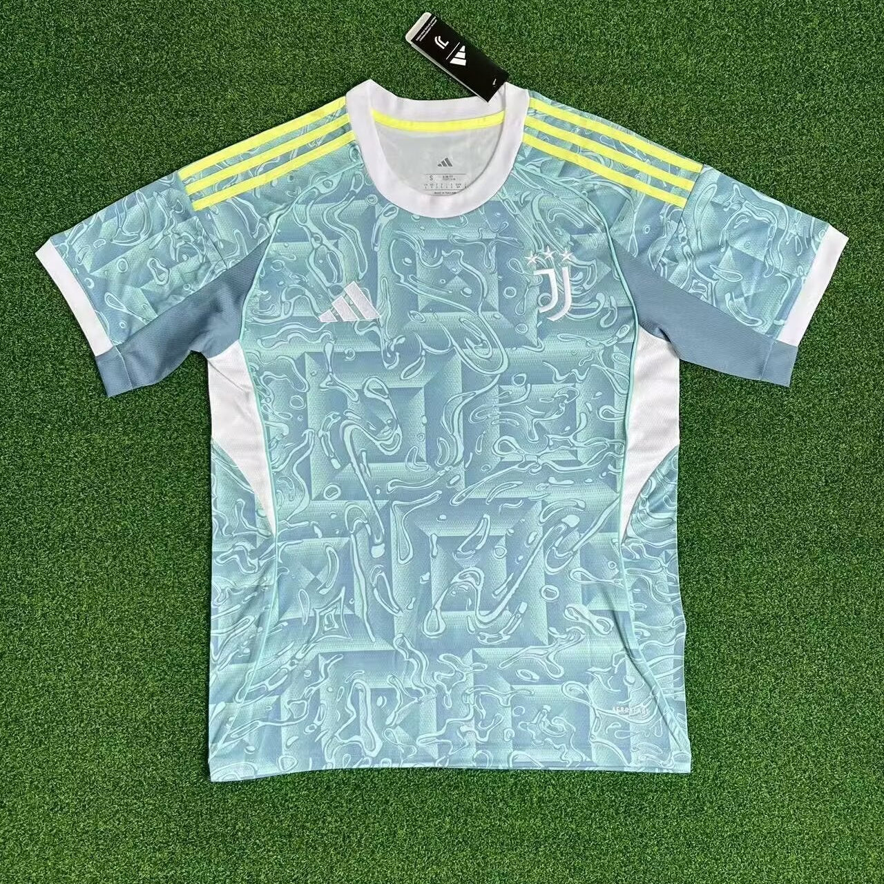 Maillot Juventus Fans Version 2025/2026 — Maillot de football