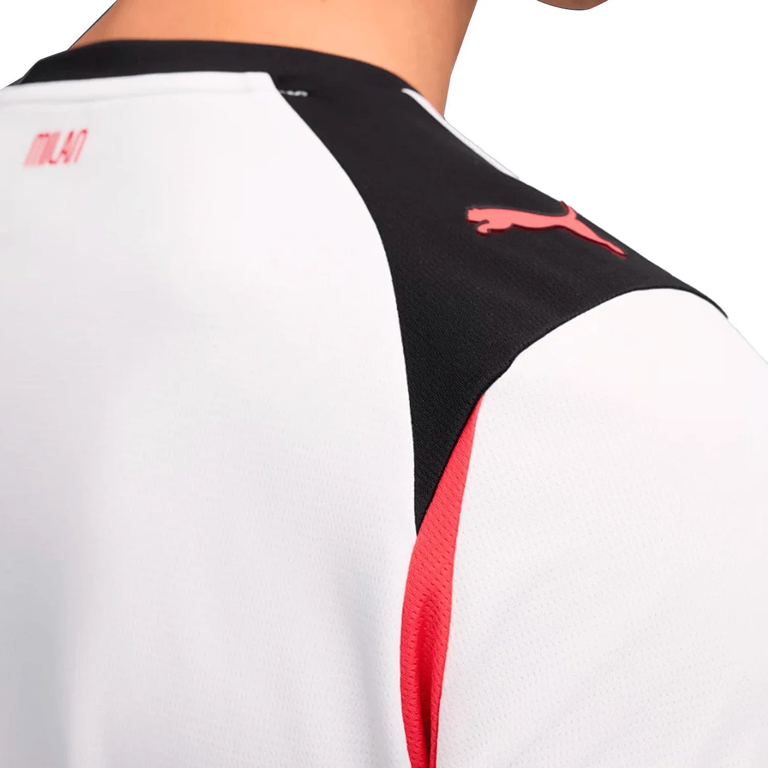 ac-milan-away-2025-26-side.webp