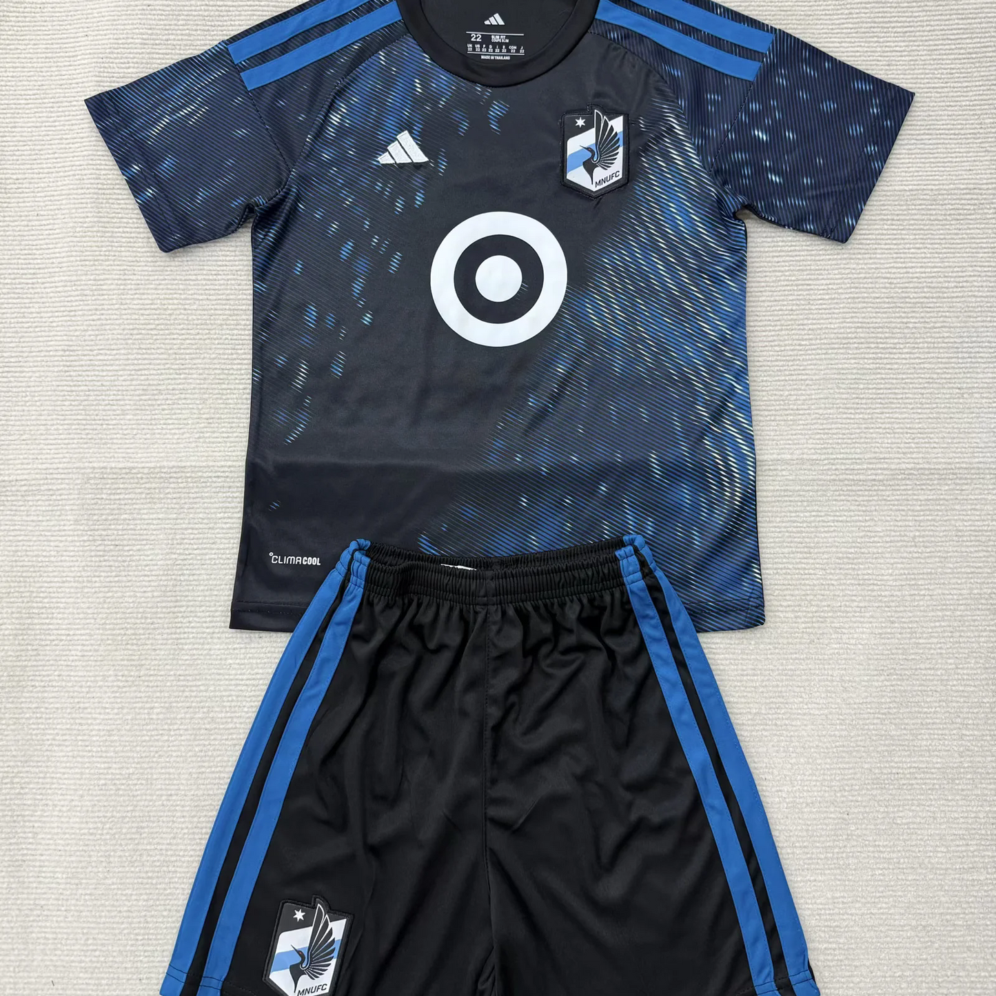 Ensemble Maillot Minnesota United + Short Version Player pour Enfant — Maillot de football