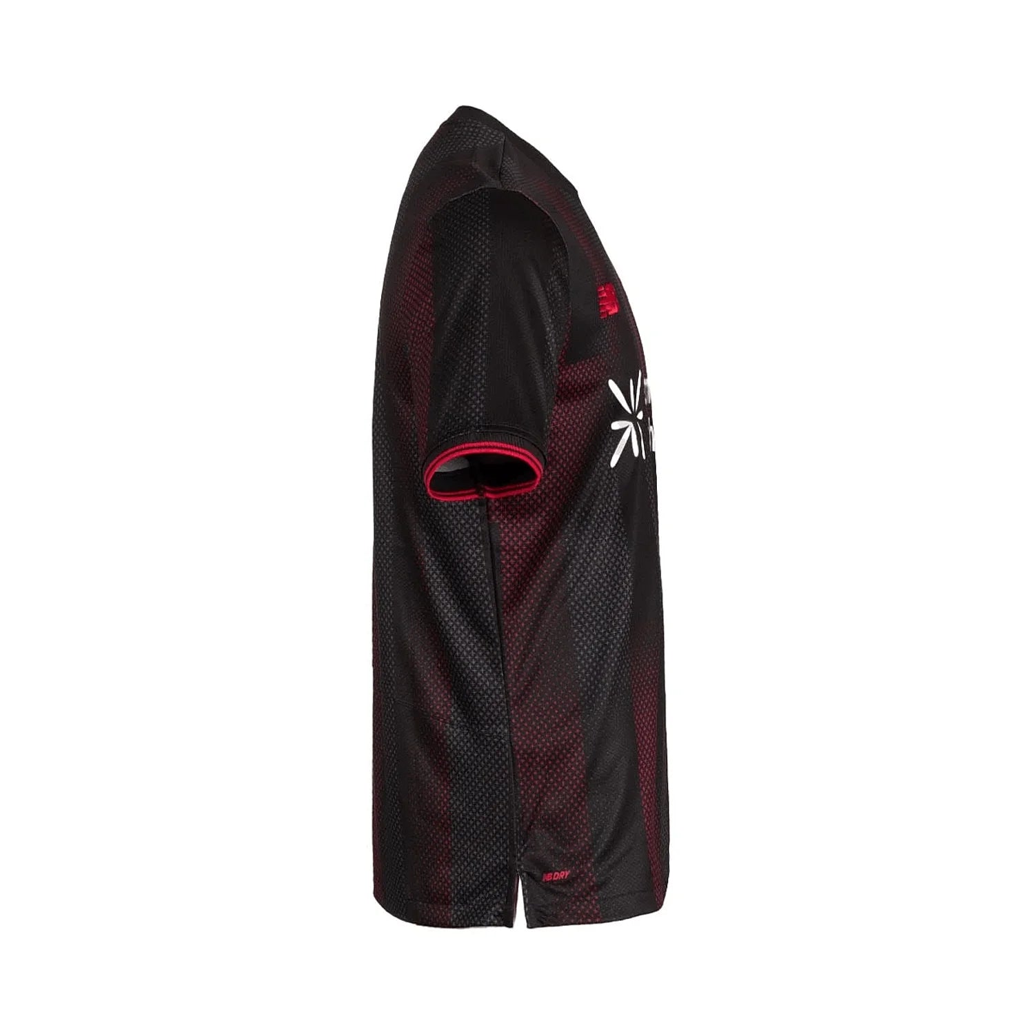 bayer-leverkusen-home-2025-26-side.webp