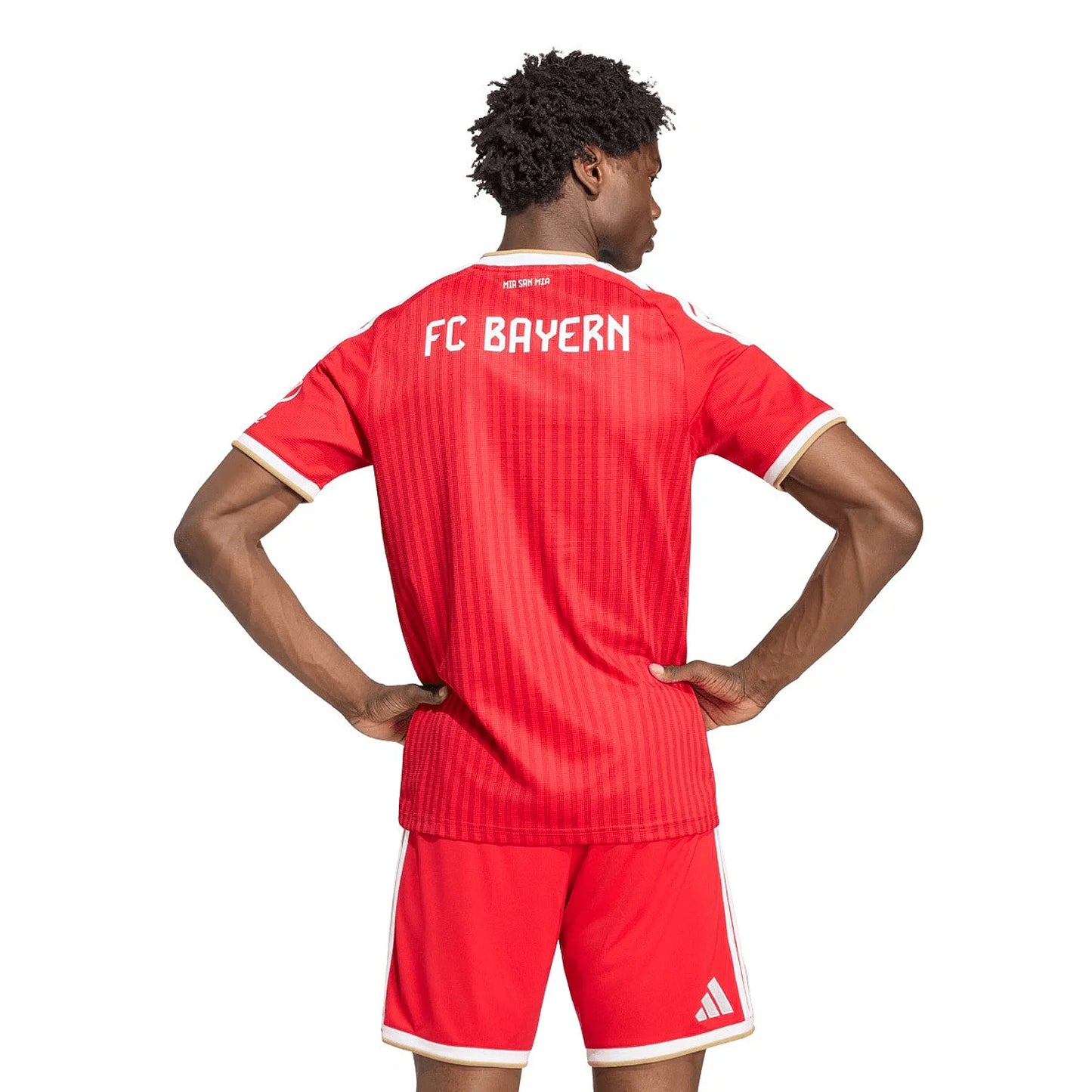 bayern-munich-home-2025-26-back.webp