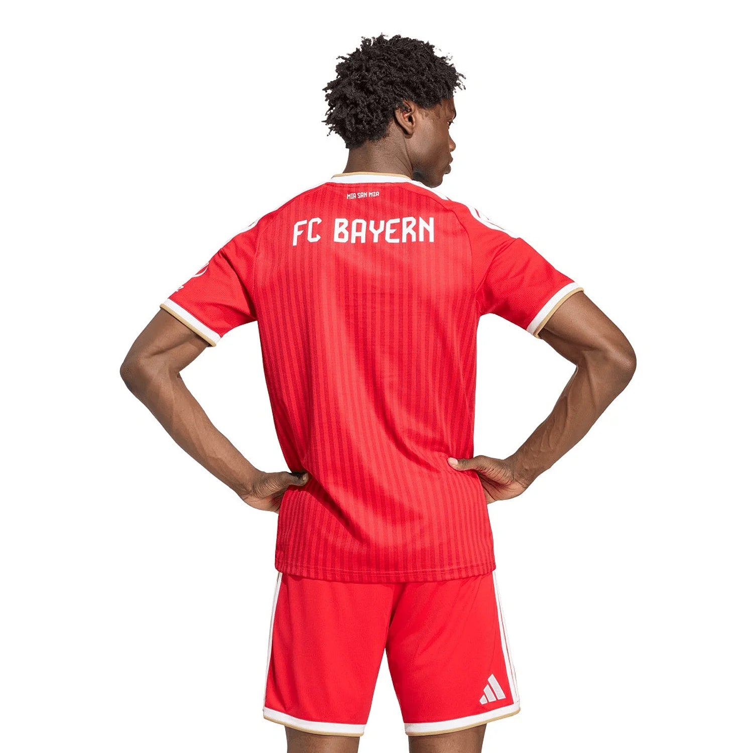 bayern-munich-home-2025-26-back.webp