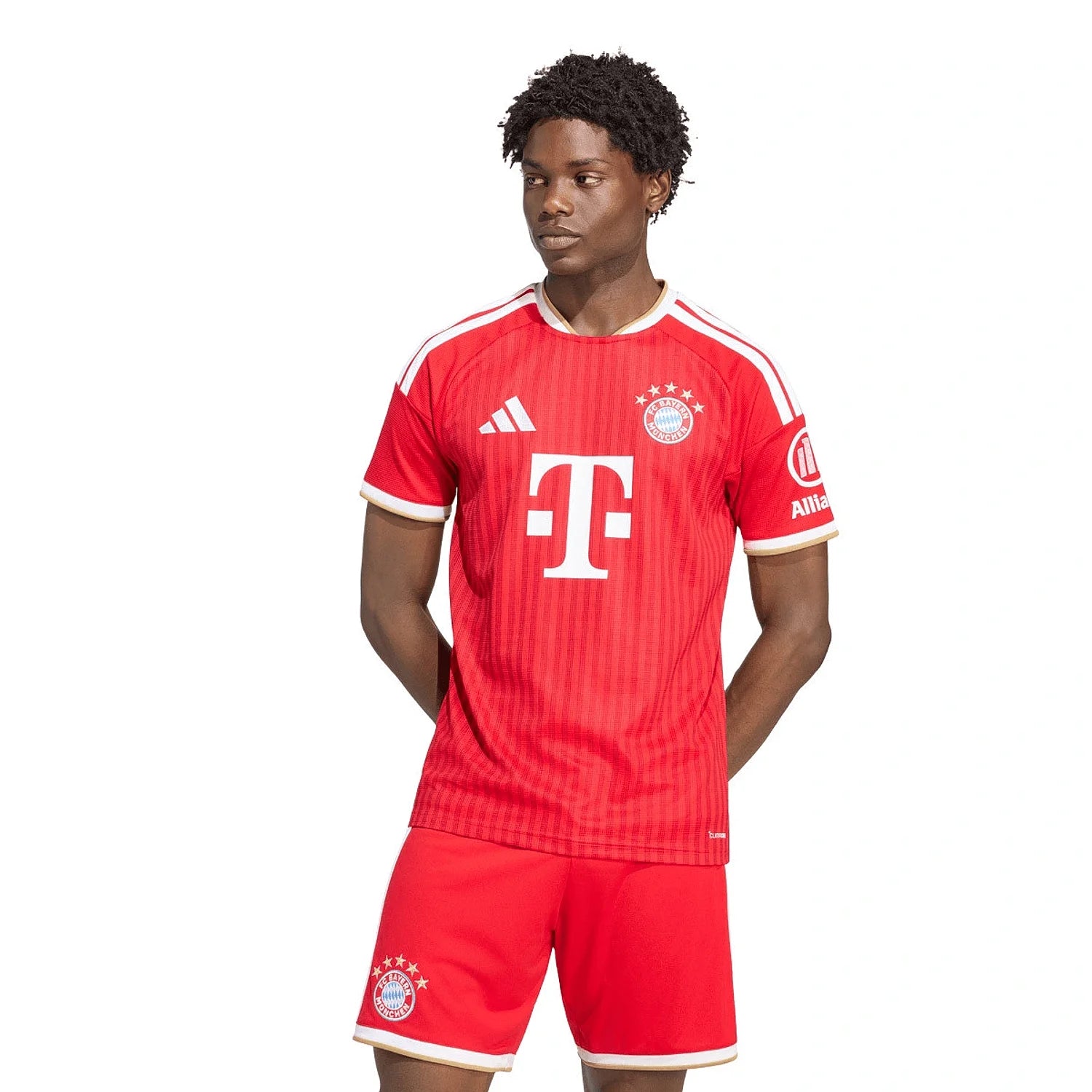 bayern-munich-home-2025-26-front.webp
