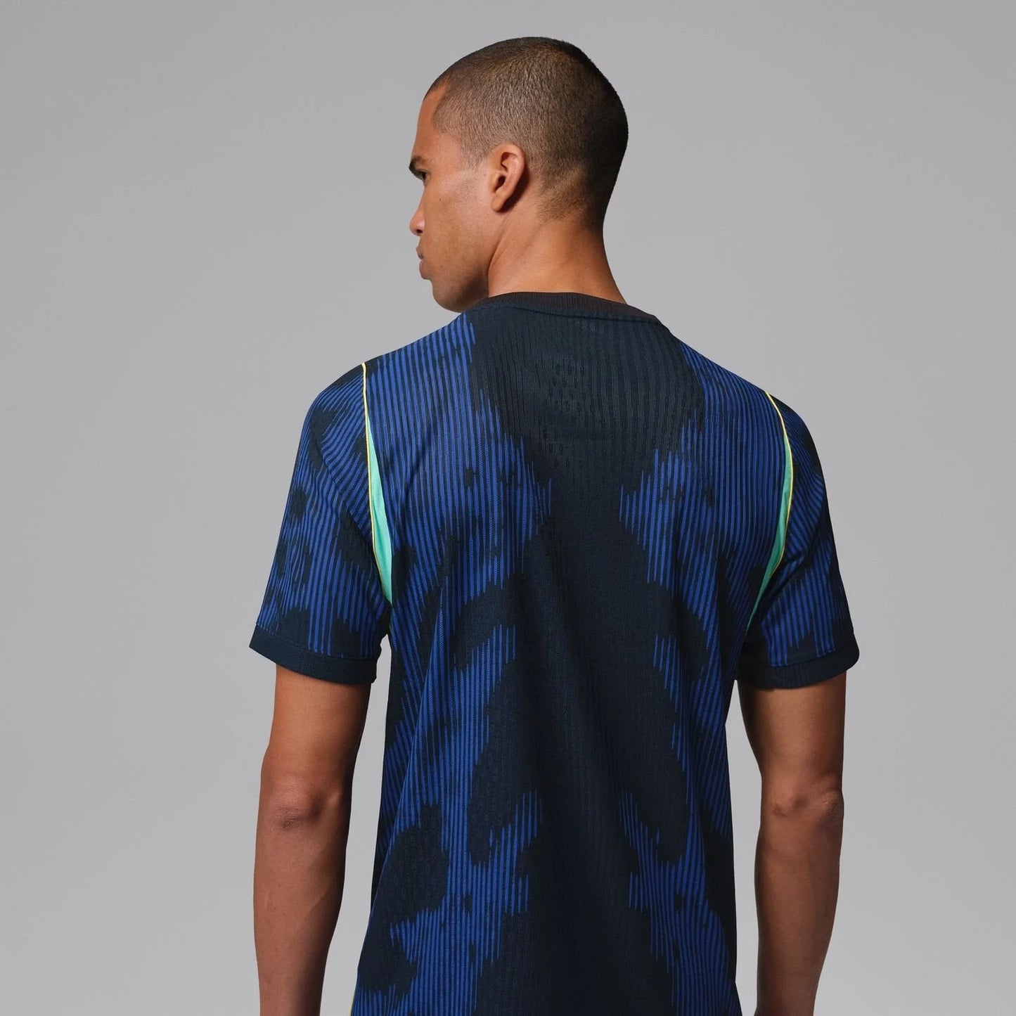 bresil-away-2025-26-side.webp