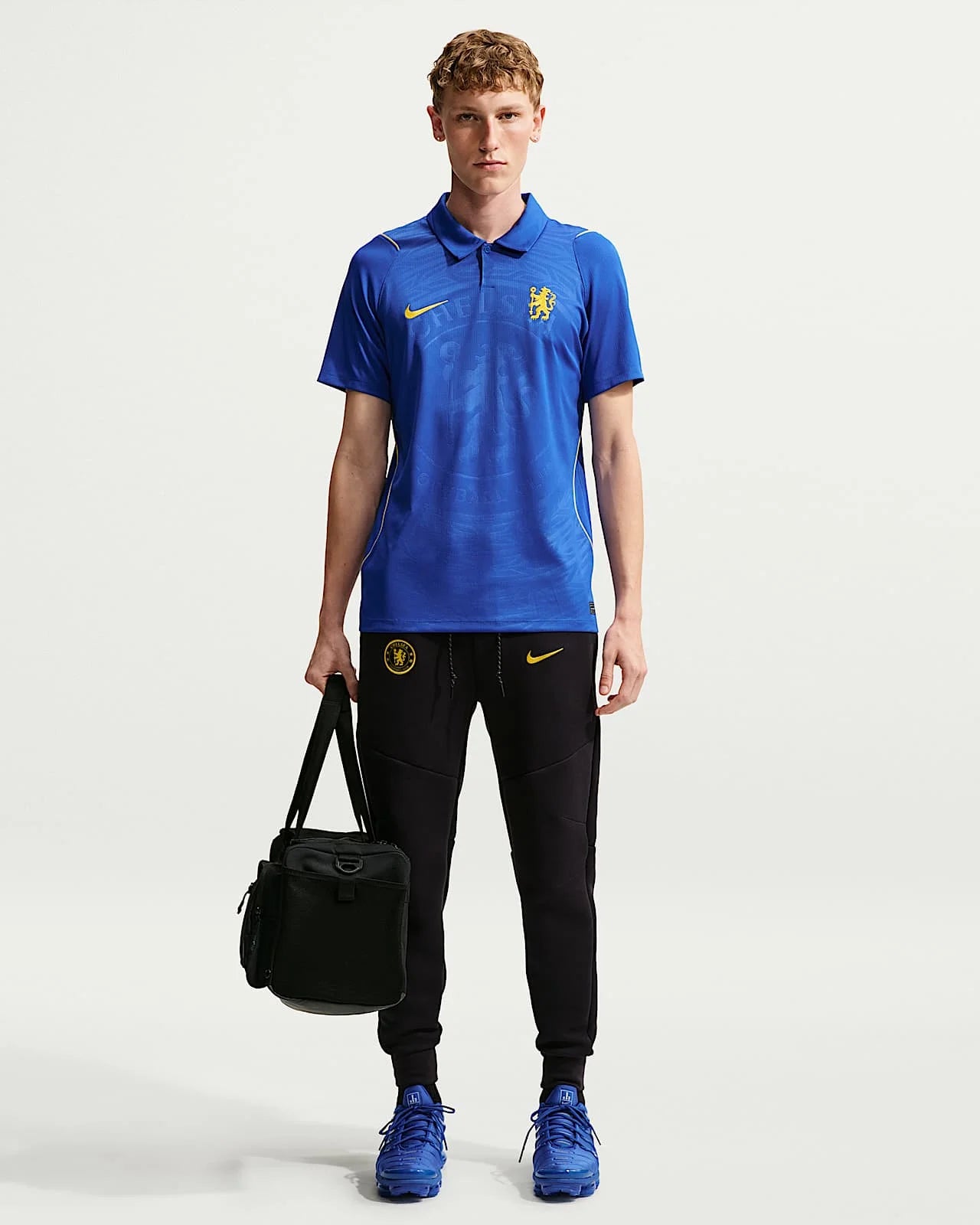 chelsea-home-2025-26-side.webp