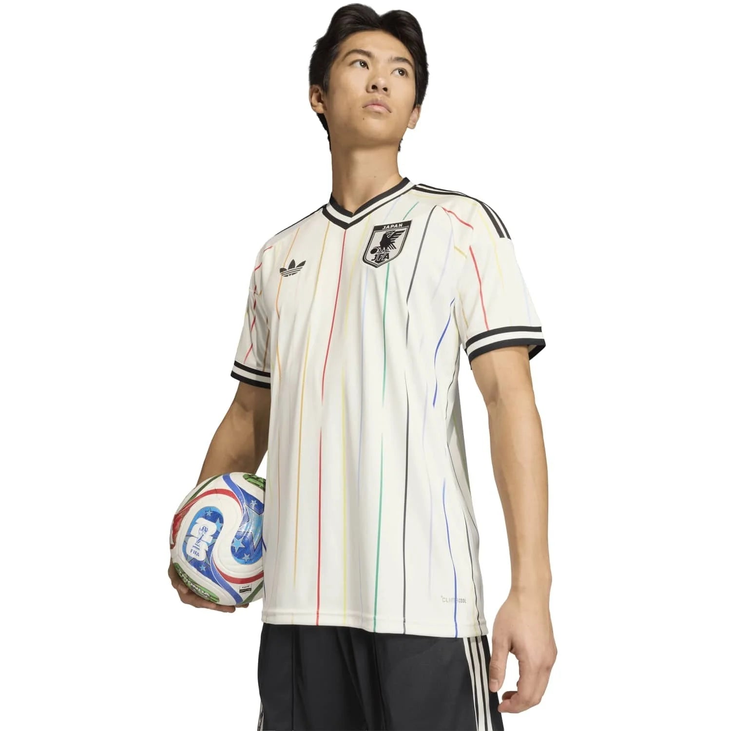 japon-away-2025-26-img-7.webp