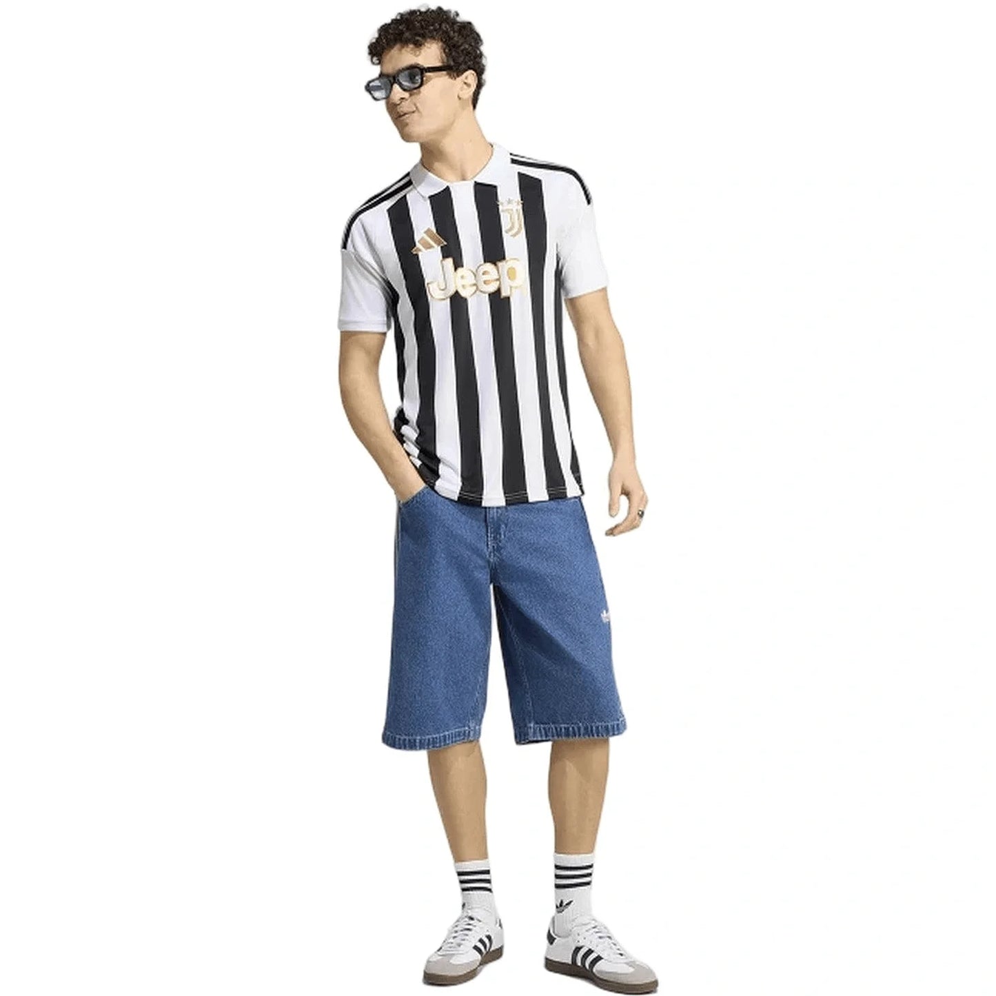 juventus-home-2025-26-detail.webp