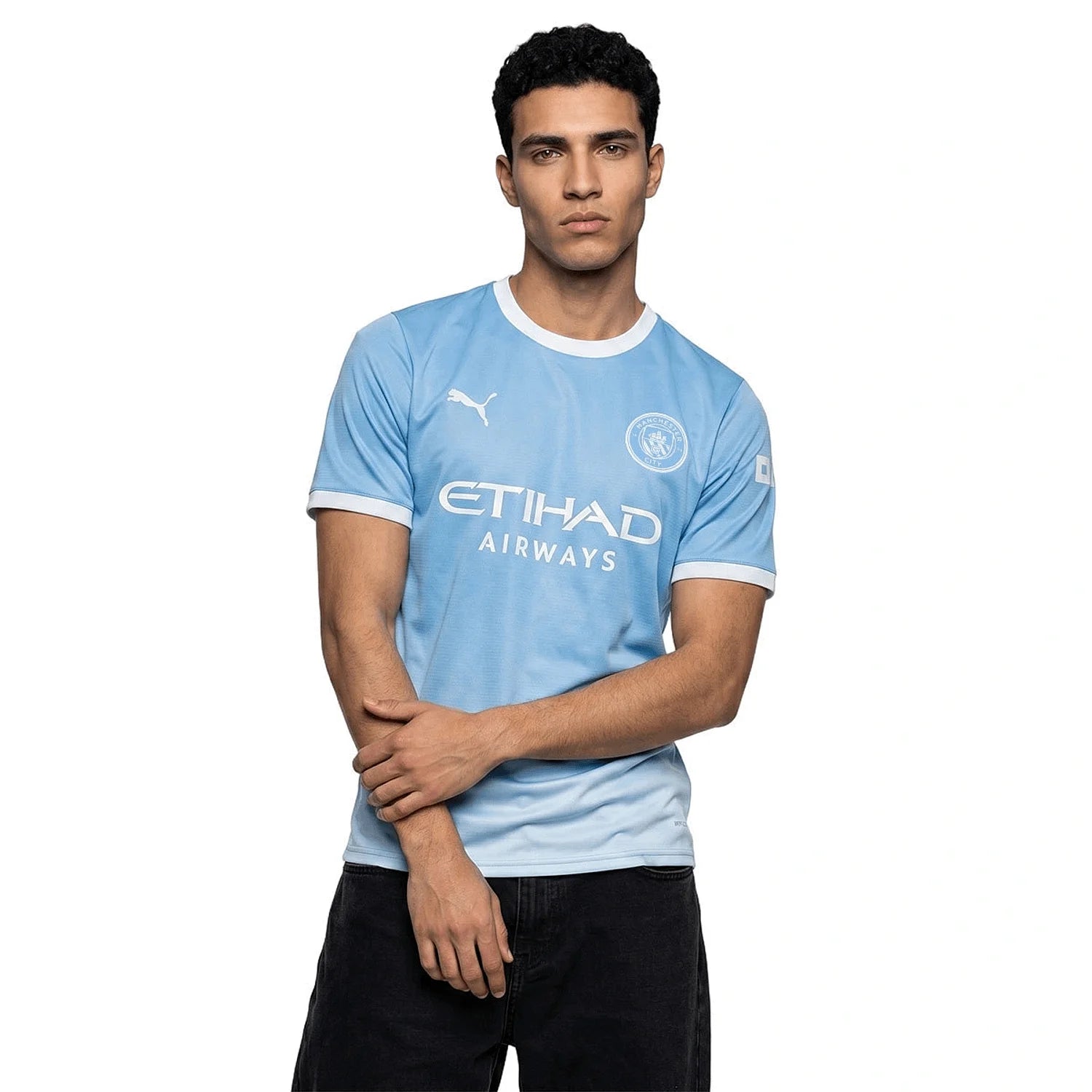 manchester-city-home-2025-26-front.webp