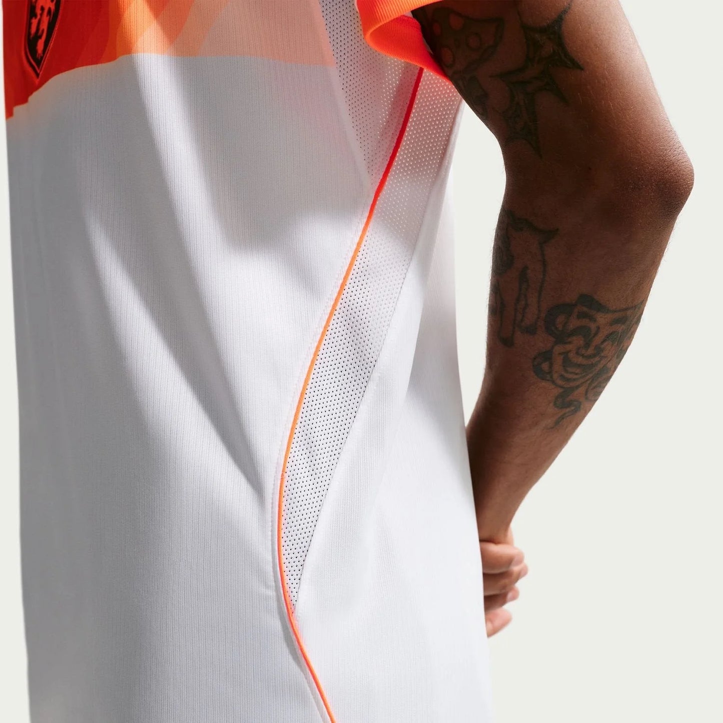 pays-bas-away-2025-26-back.webp