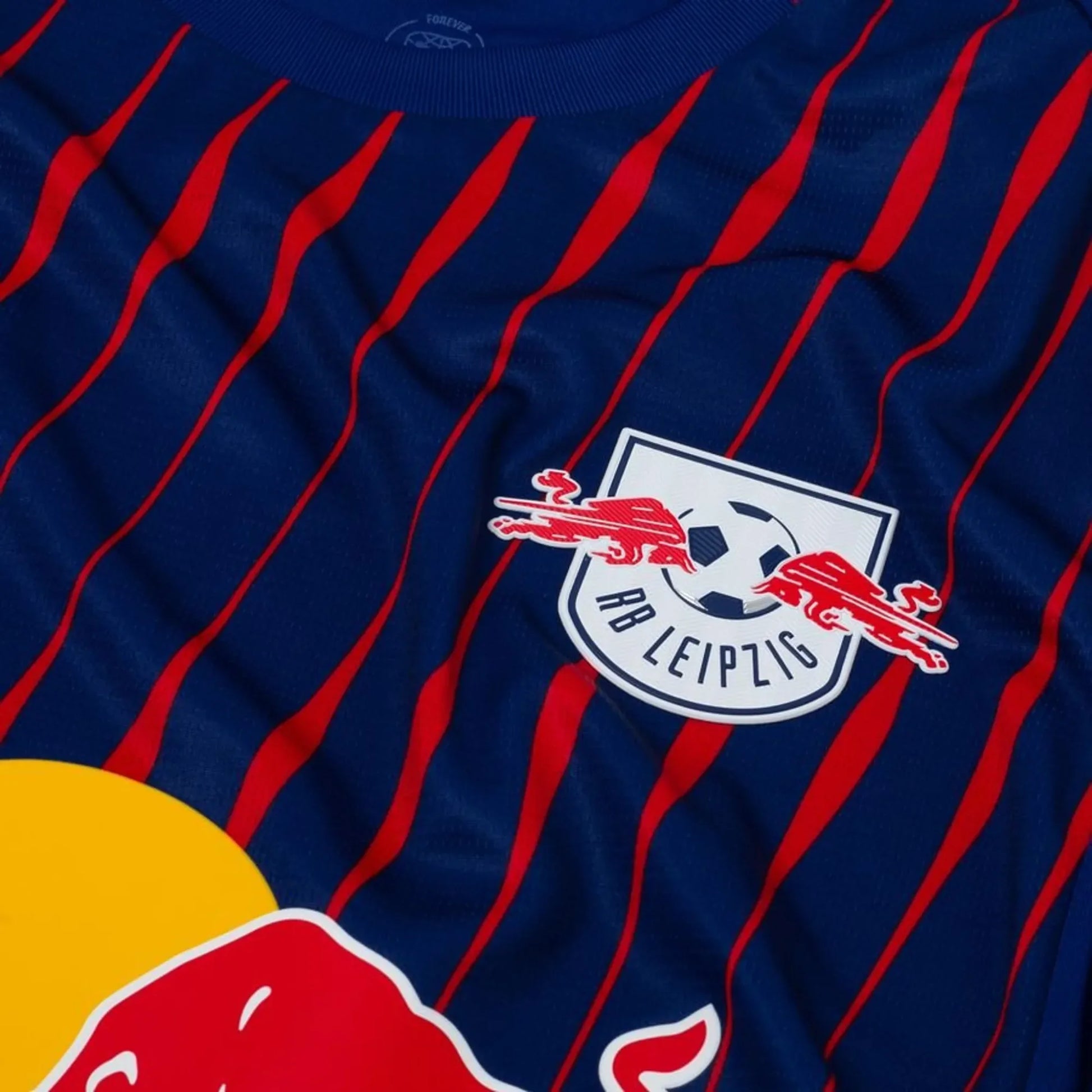 rb-leipzig-away-2025-26-detail.webp