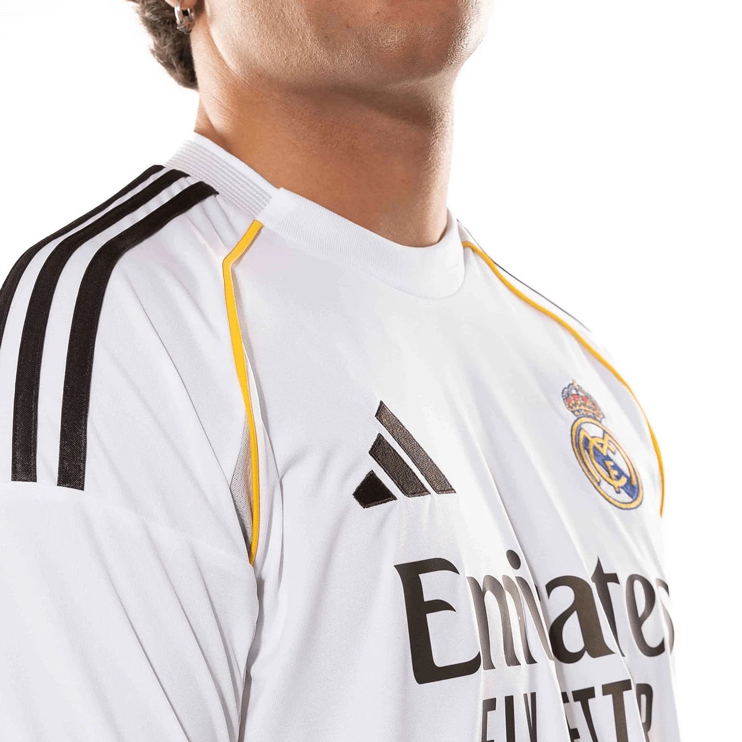 real-madrid-home-2025-26-alt.webp