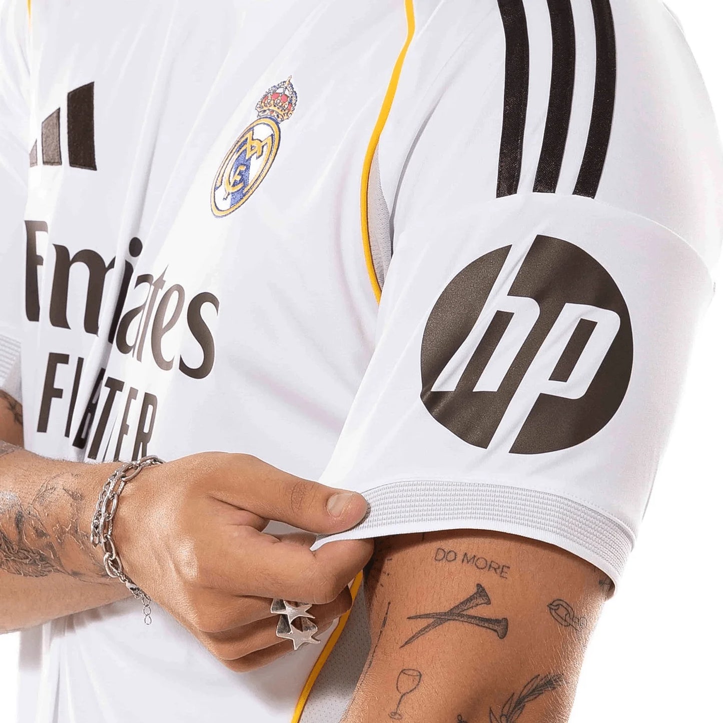 real-madrid-home-2025-26-img-6.webp