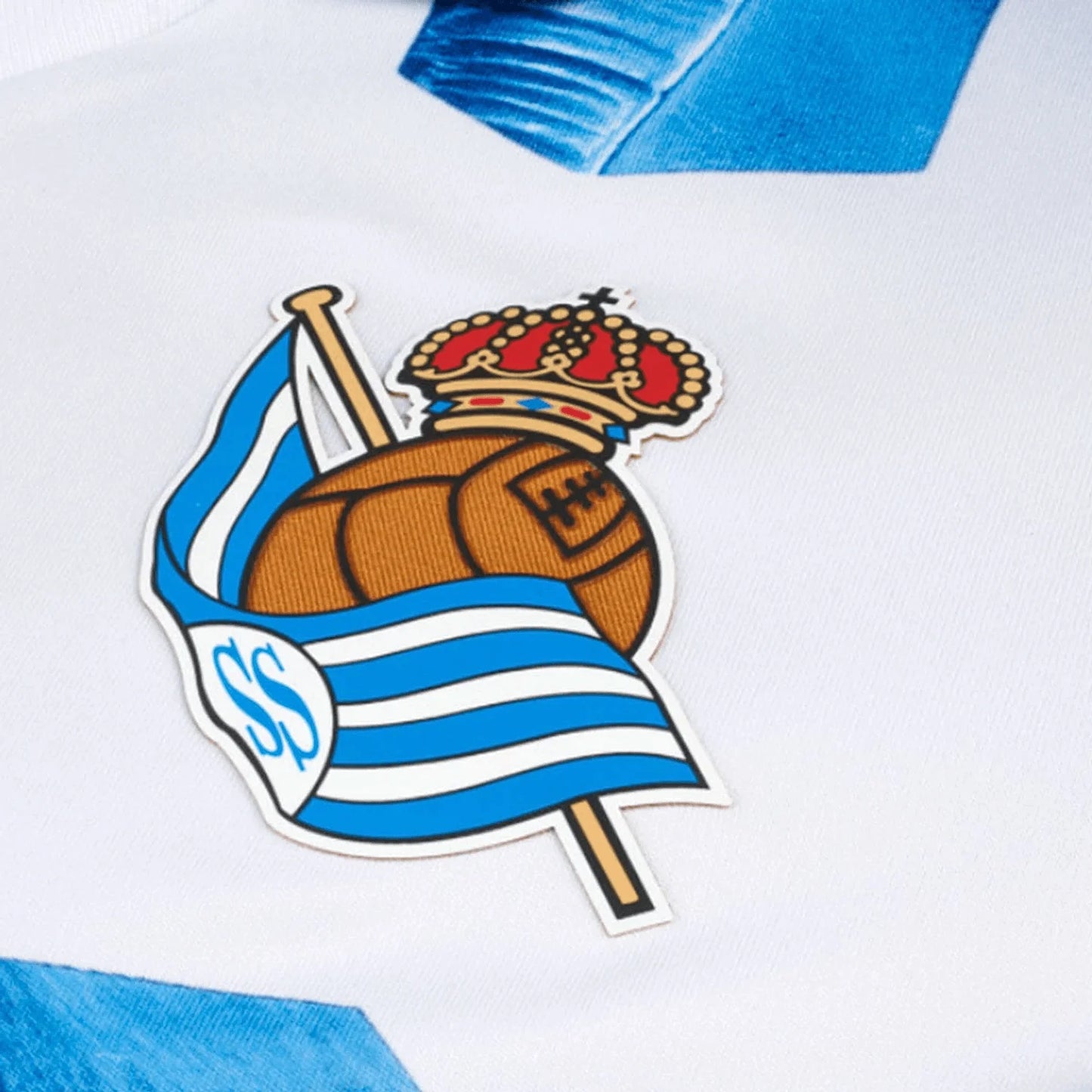 real-sociedad-home-2025-26-detail.webp