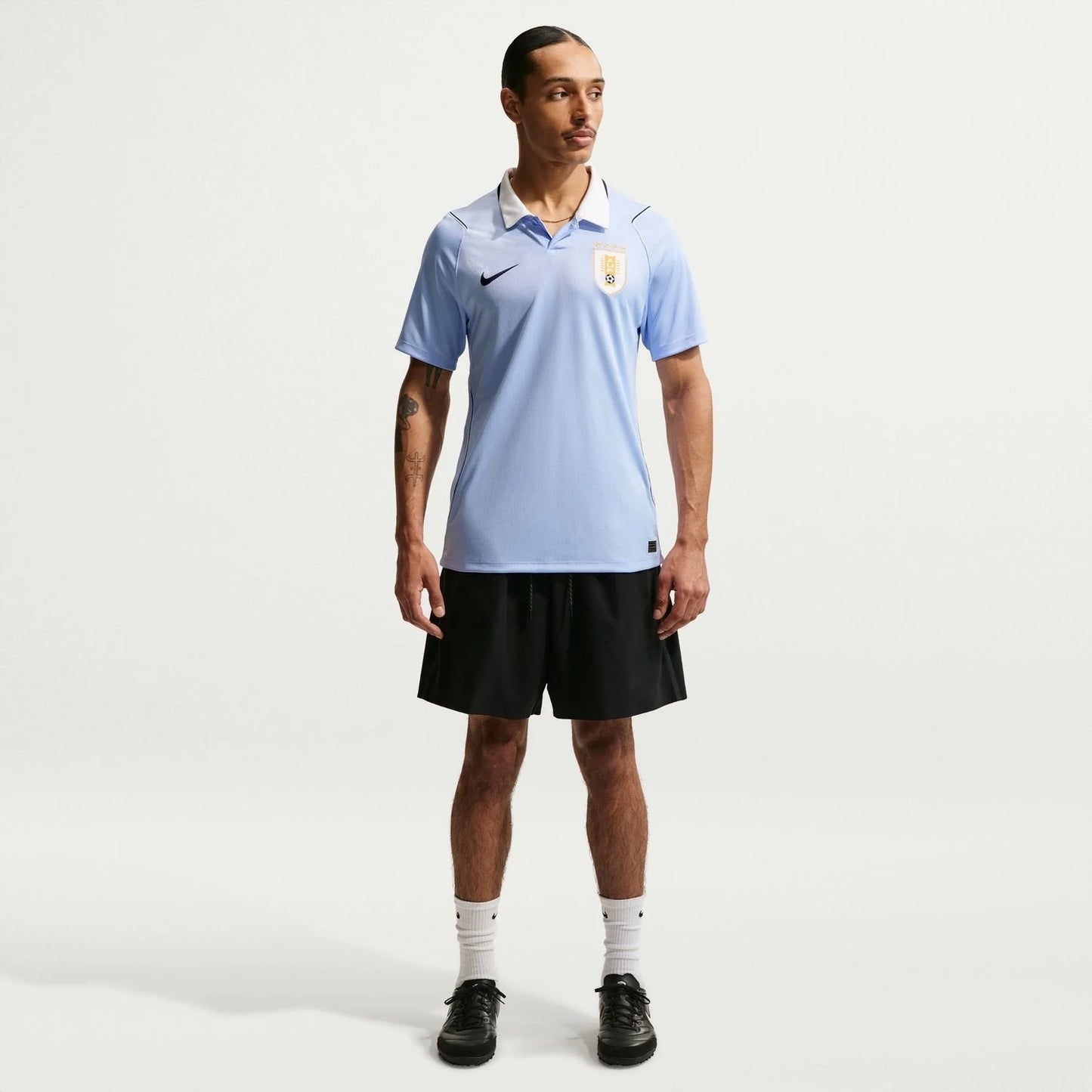 uruguay-home-2025-26-back.webp
